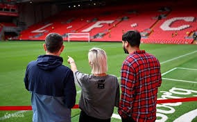 欧冠谢幕战？32岁利物浦巨星含泪谢场！无缘8强后退出金球奖竞争