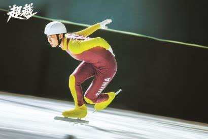 2016年：大谷翔平全票当选太平洋联盟MVP，并包揽最佳十人投手与指定打击。